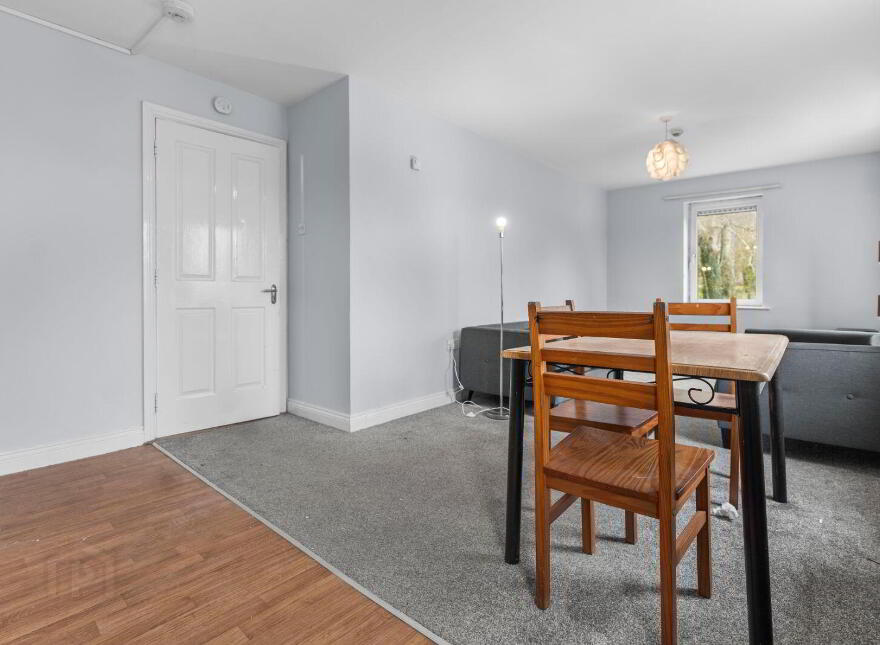2 Castlewood, Bridge Street, Mallow, P51X079