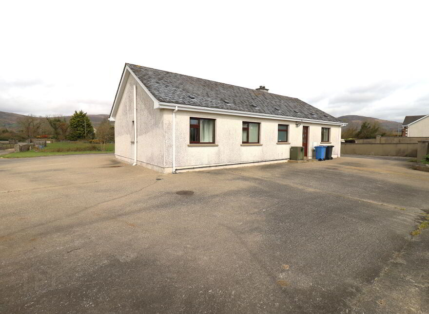 18 Millbay Road, Kilkeel, BT34 4SP