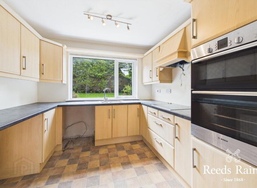 86 Trossachs Drive, Finaghy, Belfast, BT10 0HU