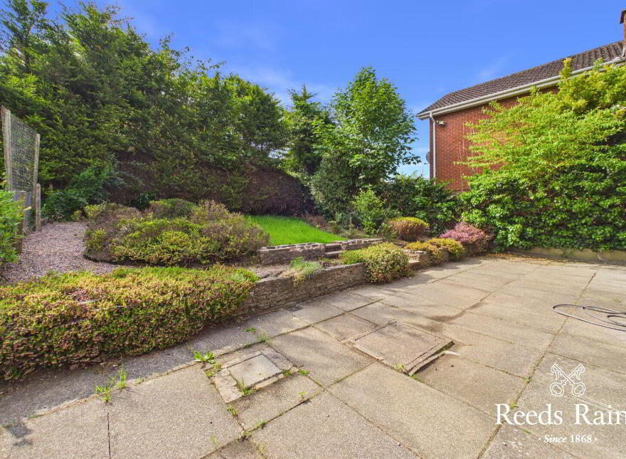 86 Trossachs Drive, Finaghy, Belfast, BT10 0HU