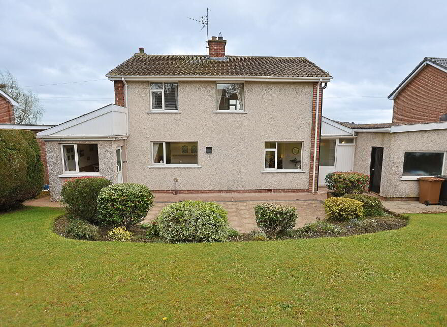 10 Bridgeways, Banbridge, BT32 4ED
