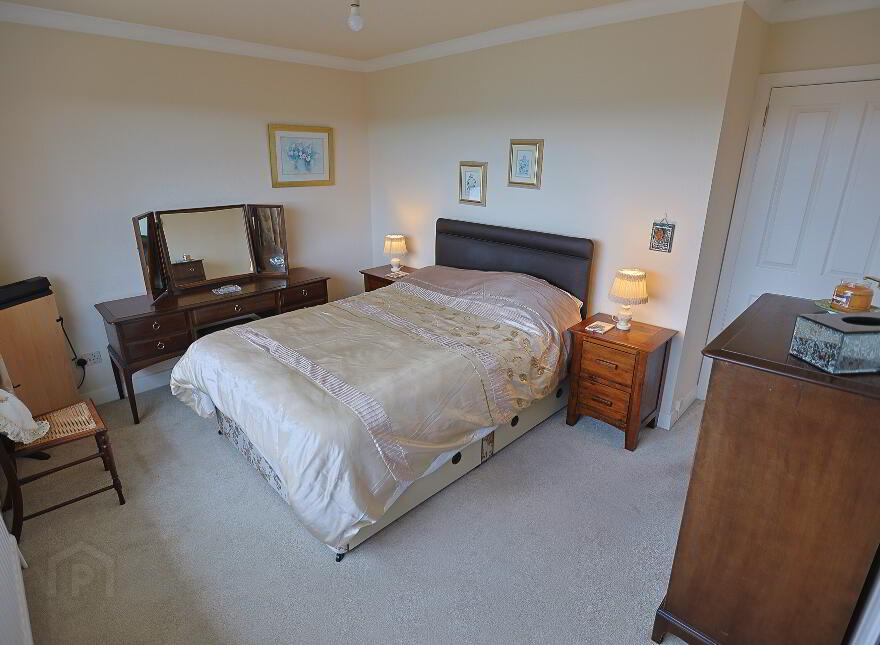 10 Bridgeways, Banbridge, BT32 4ED