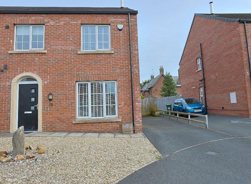 39 Willowtree Manor, Lurgan, Craigavon, BT66 7FY