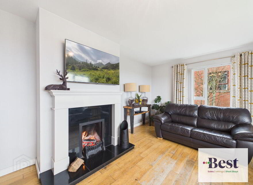 8 Chestnut Way, Larne, BT40 2SE