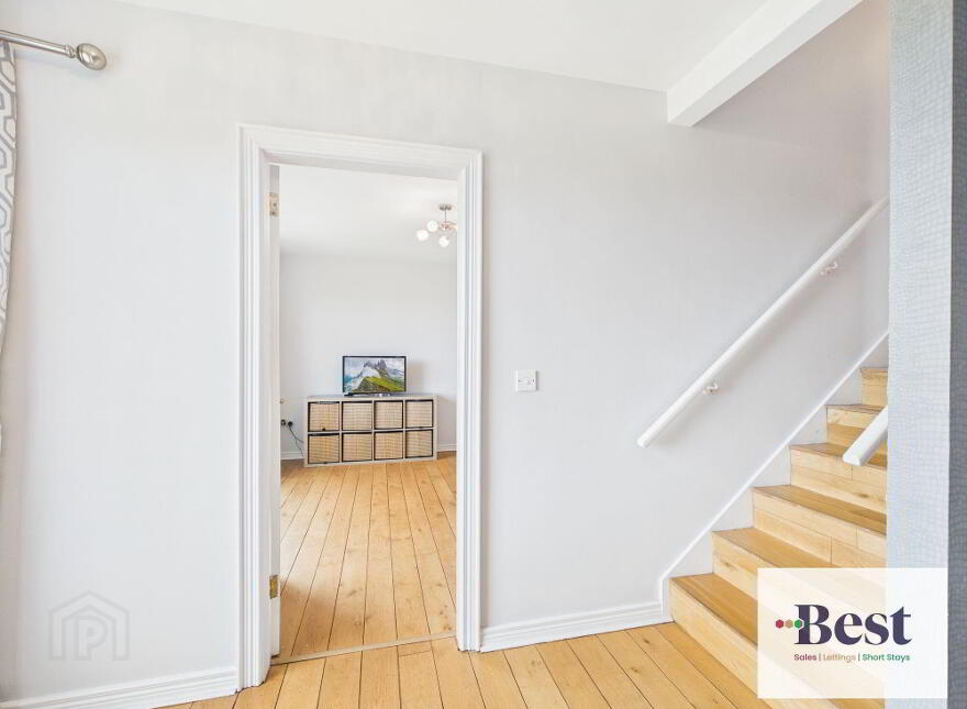 8 Chestnut Way, Larne, BT40 2SE