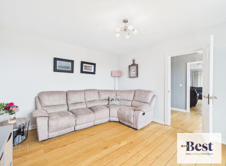 8 Chestnut Way, Larne, BT40 2SE
