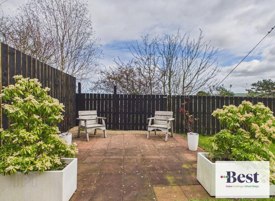 8 Chestnut Way, Larne, BT40 2SE