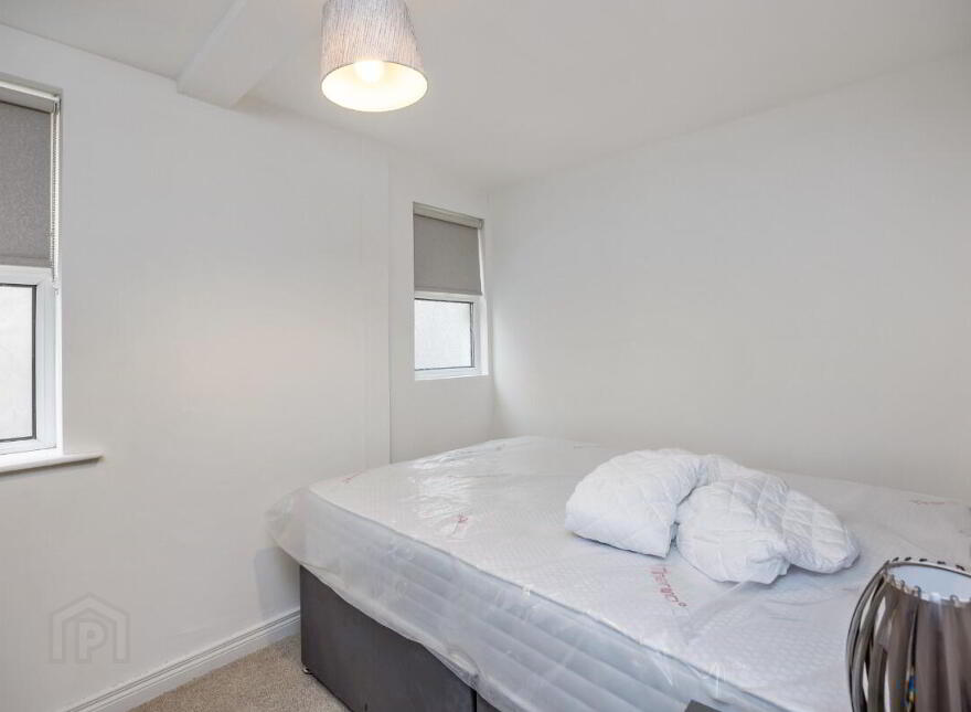 Apt 3, 27 Camden Street, Belfast, BT9 6AT