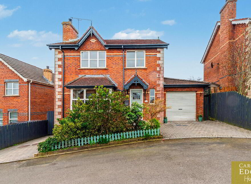 10 Whitethorn Mews, Newtownards, BT23 8WU
