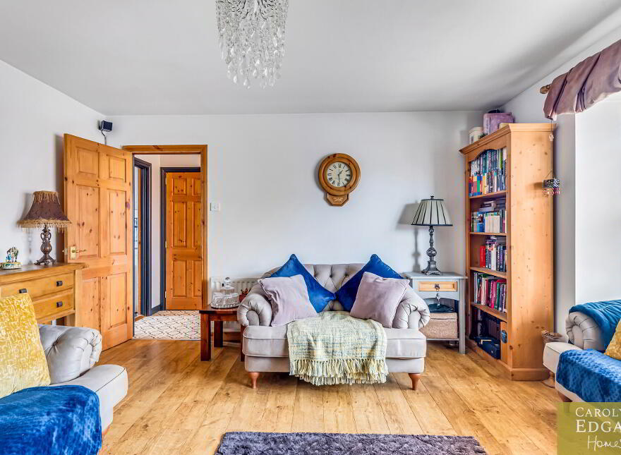 10 Whitethorn Mews, Newtownards, BT23 8WU
