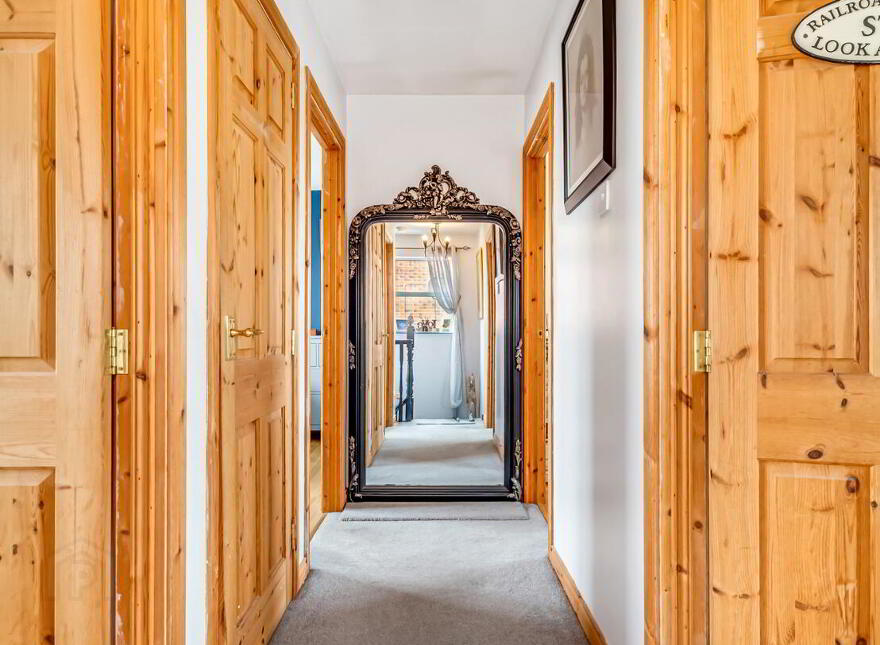 10 Whitethorn Mews, Newtownards, BT23 8WU