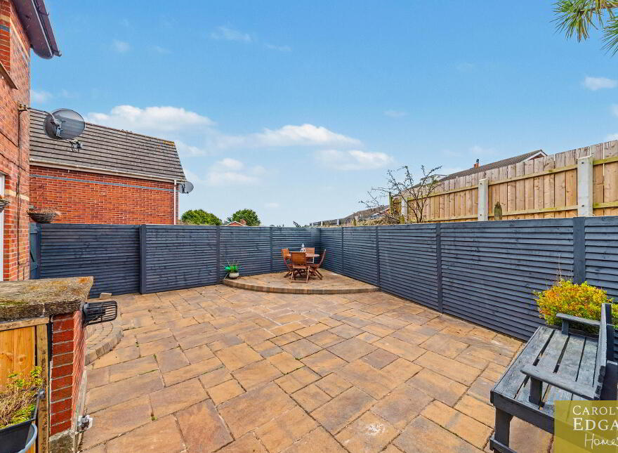 10 Whitethorn Mews, Newtownards, BT23 8WU
