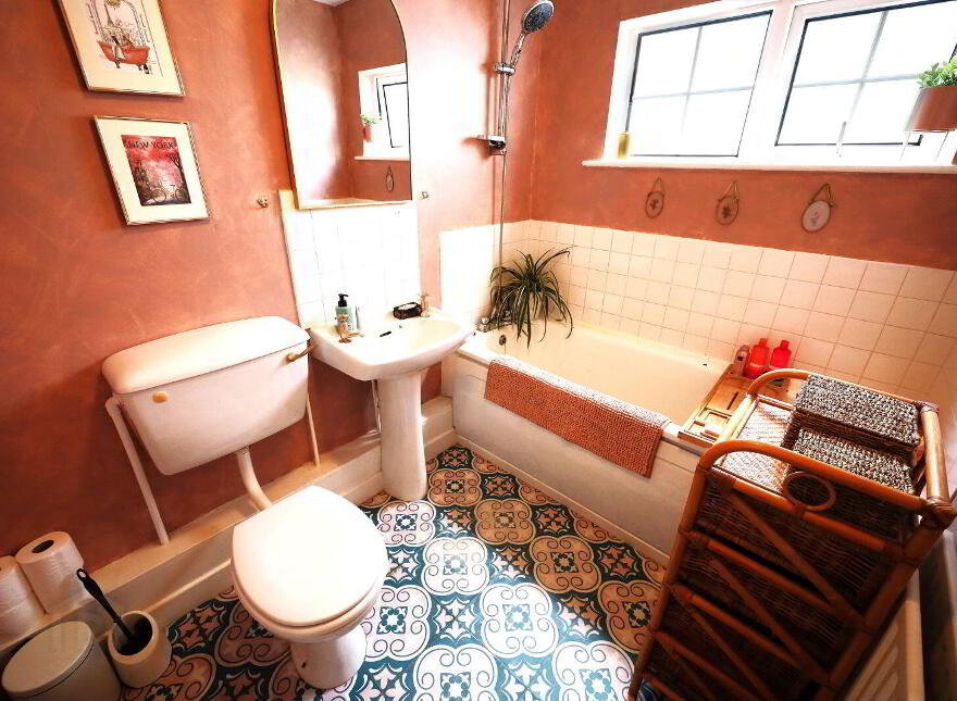 Albany, 11 The Grove, Waterpark, Carrigaline, P43XE42
