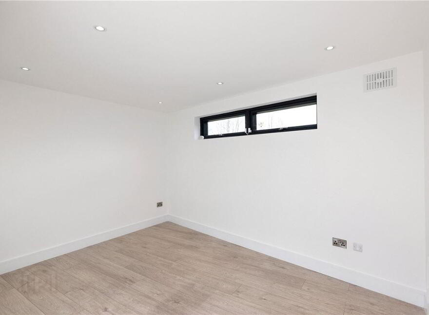 10 Wolverton Glen, Castlepark Road, Dalkey, A96C7W0