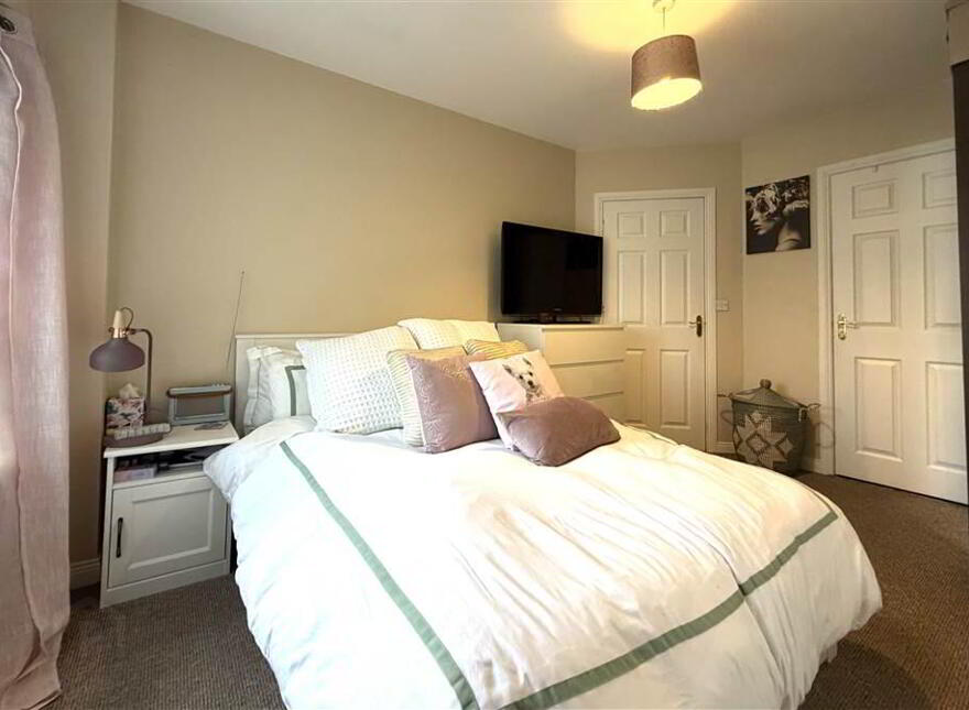 3 Warren Gardens Mews, Warren Gardens, Lisburn, BT28 1GY