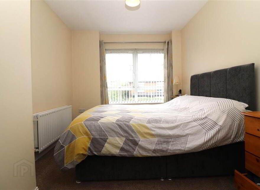 1 Warren Gardens Mews, Warren Gardens, Lisburn, BT28 1GY