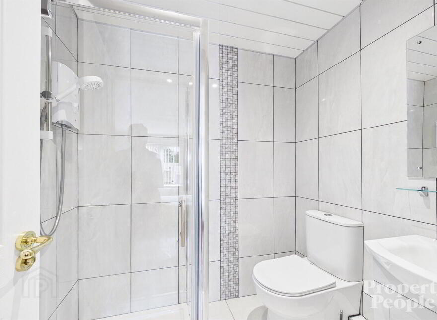 Apartment 7 Myrtlefield Manor 1 Myrtlefield Park, Belfast, BT9 6NE
