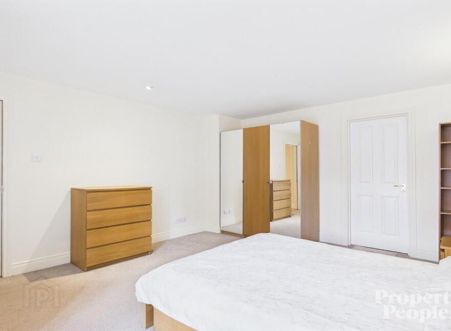 Apartment 7 Myrtlefield Manor 1 Myrtlefield Park, Belfast, BT9 6NE