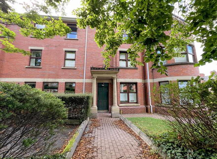 Apartment 7 Myrtlefield Manor 1 Myrtlefield Park, Belfast, BT9 6NE