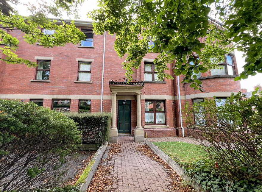 Apartment 7 Myrtlefield Manor 1 Myrtlefield Park, Belfast, BT9 6NE