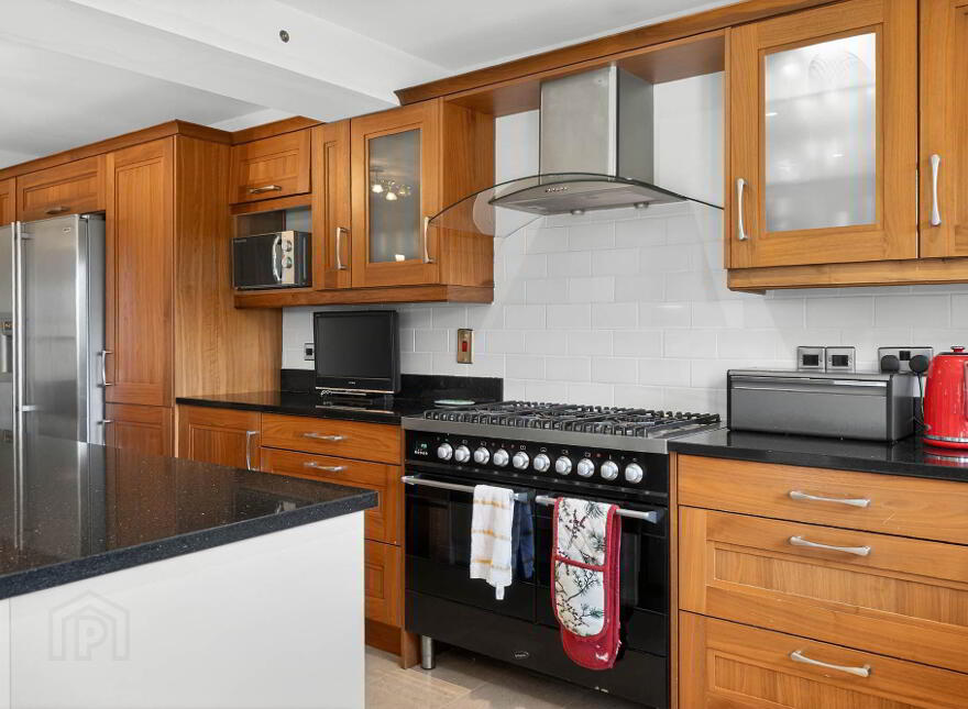 8 Kenilworth Avenue, Lisburn, BT28 3UG