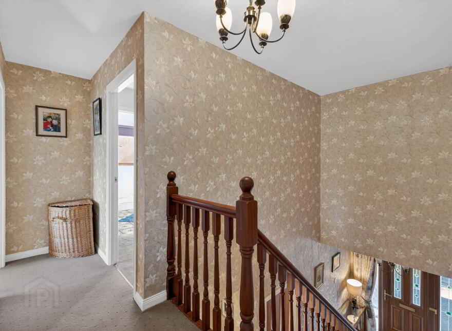 8 Kenilworth Avenue, Lisburn, BT28 3UG
