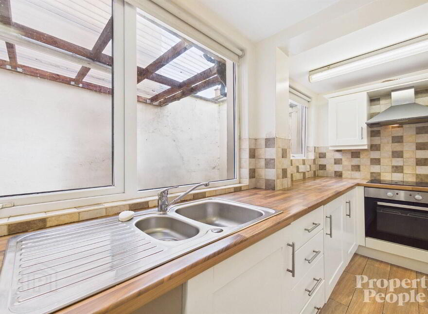 15 Deacon Street, Belfast, BT15 3EG