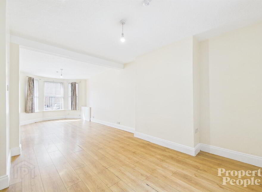 15 Deacon Street, Belfast, BT15 3EG