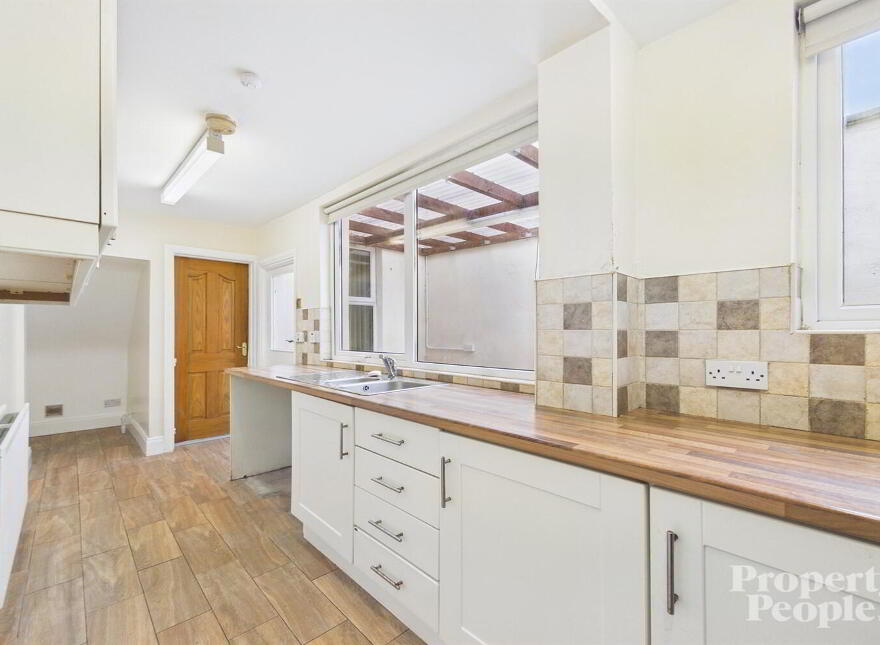 15 Deacon Street, Belfast, BT15 3EG