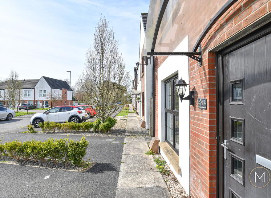 17 Bedford Meadows, Antrim, BT41 1AE