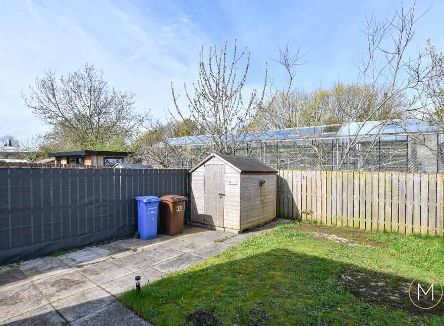 17 Bedford Meadows, Antrim, BT41 1AE