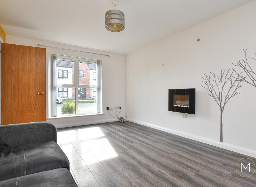 17 Bedford Meadows, Antrim, BT41 1AE