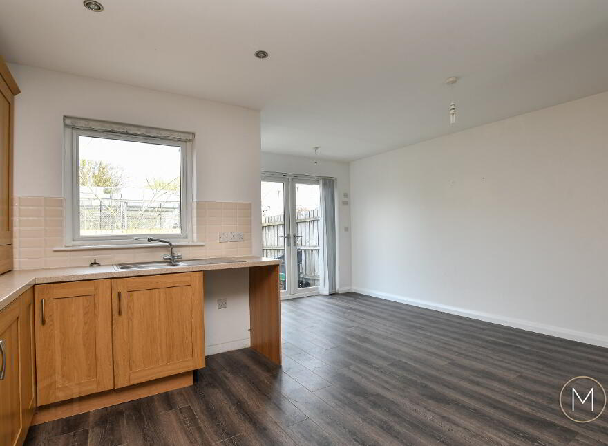17 Bedford Meadows, Antrim, BT41 1AE