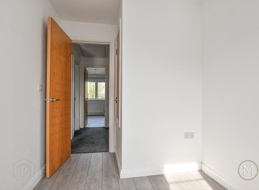 17 Bedford Meadows, Antrim, BT41 1AE
