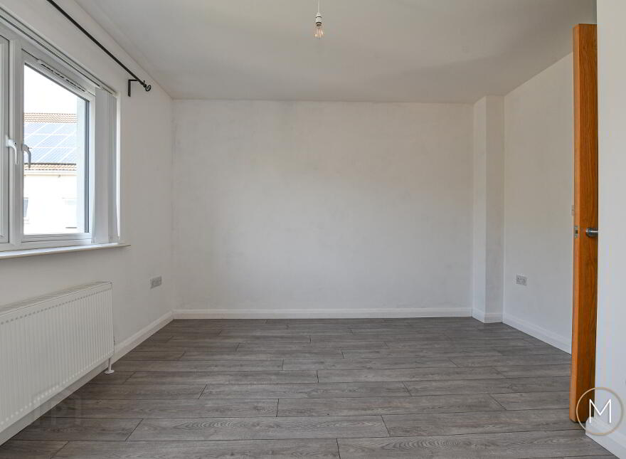 17 Bedford Meadows, Antrim, BT41 1AE