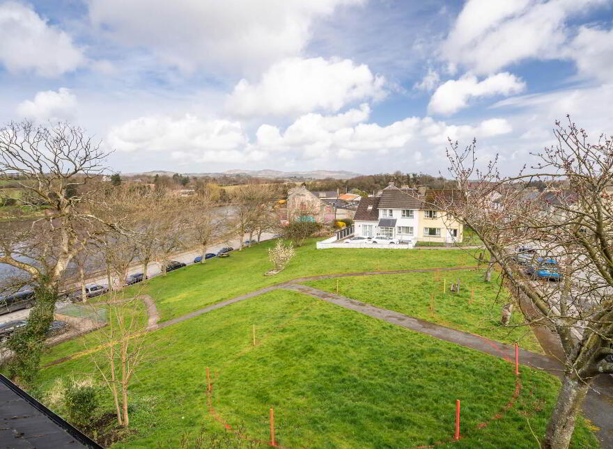 Castle Street, Ramelton, F92N8W2