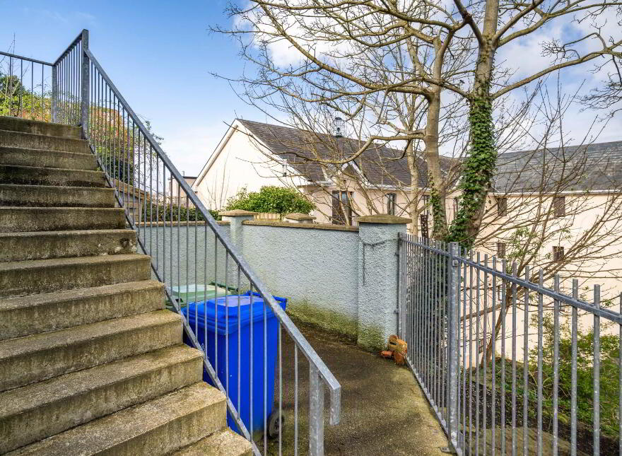 Castle Street, Ramelton, F92N8W2