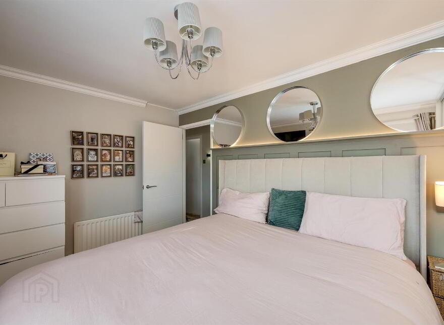 30 Hanwood Heights, Dundonald, Belfast, BT16 1XU