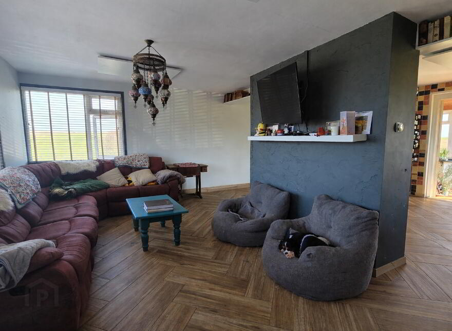 Lahard, Whitegate, P25P267