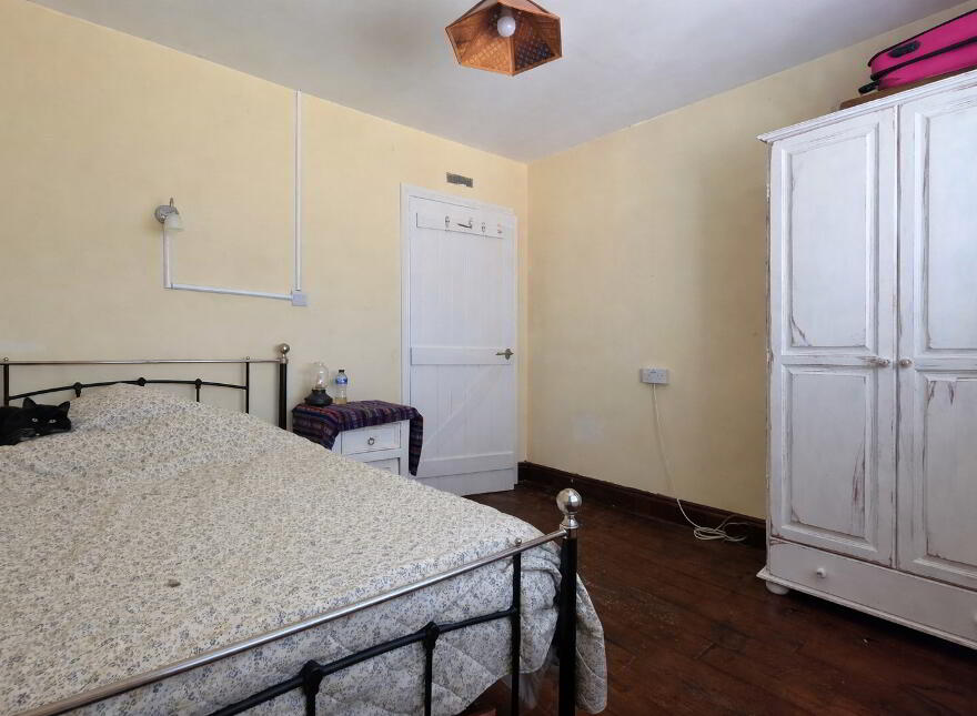 Lahard, Whitegate, P25P267