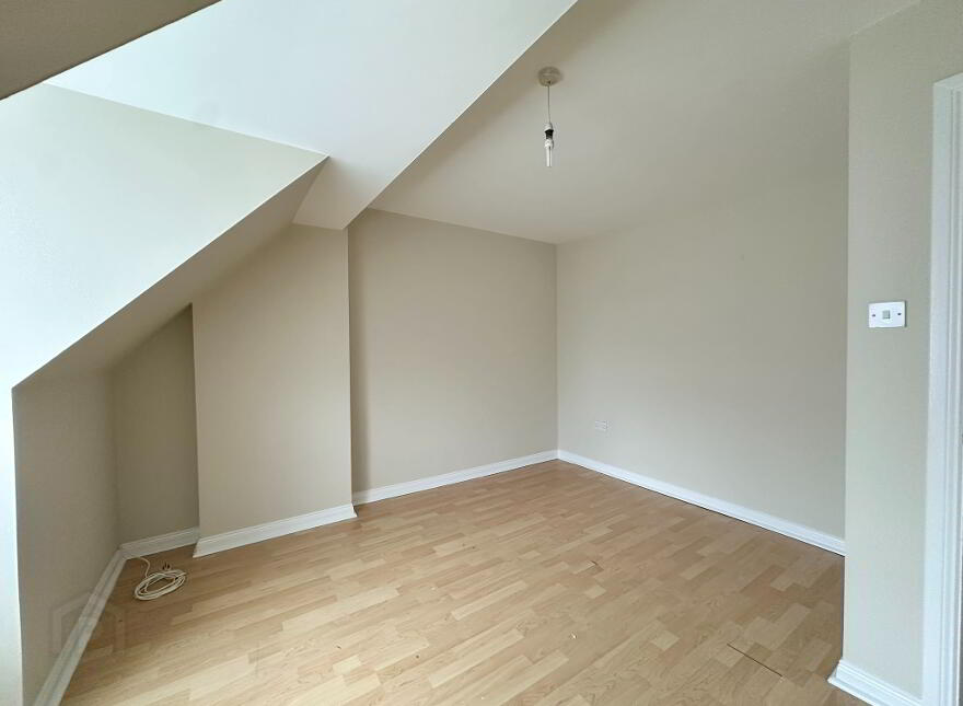 83 Larchmont, Armagh Road, Newry, BT35 6TX