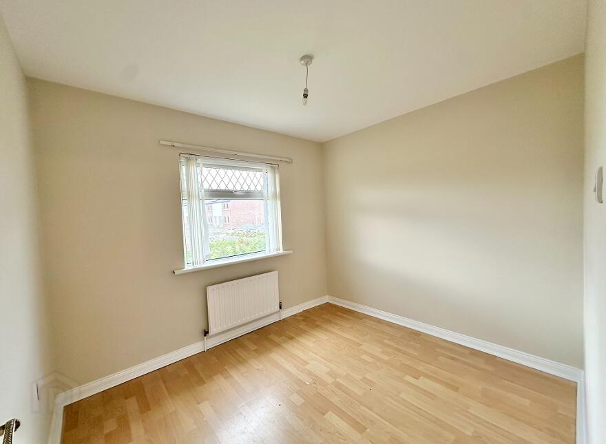 83 Larchmont, Armagh Road, Newry, BT35 6TX