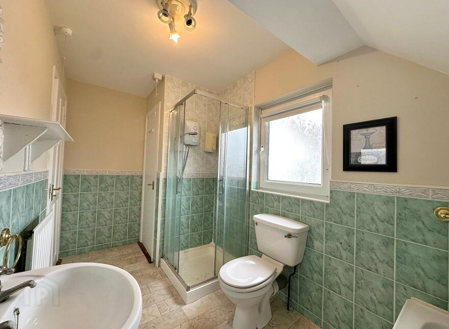83 Larchmont, Armagh Road, Newry, BT35 6TX