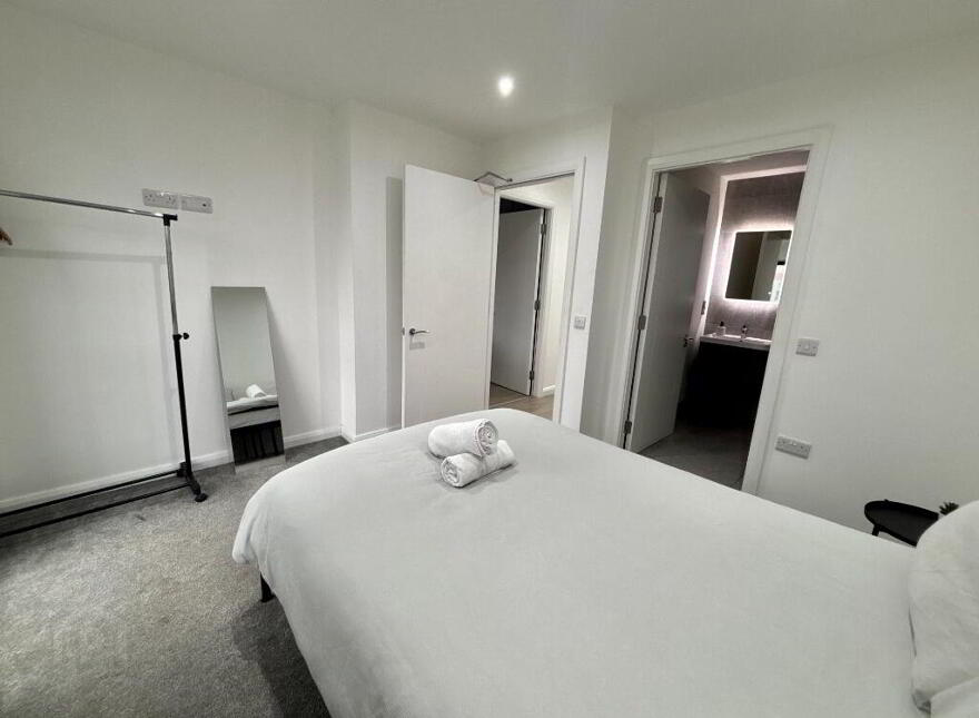 221 Coyles Place, Belfast, BT7 1FD