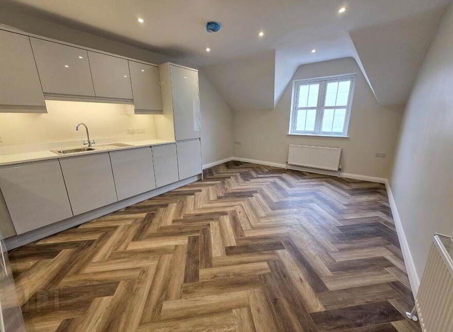 39A Benson Street, Lisburn, BT28 2AA