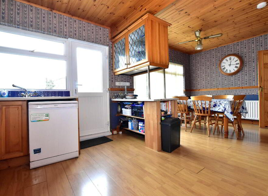 5 Old Shore Road, Newtownards, BT23 8NE