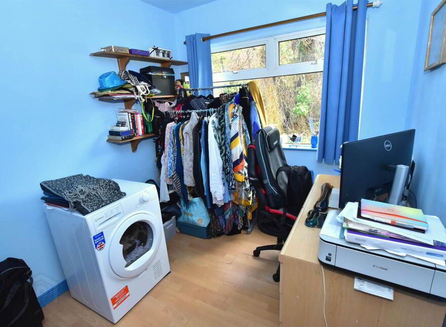 5 Old Shore Road, Newtownards, BT23 8NE