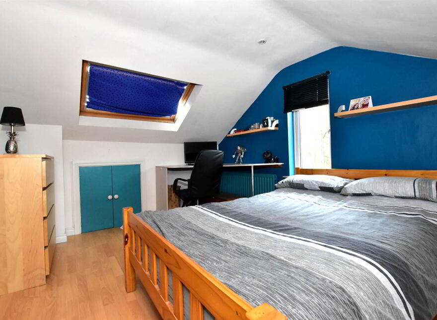 5 Old Shore Road, Newtownards, BT23 8NE