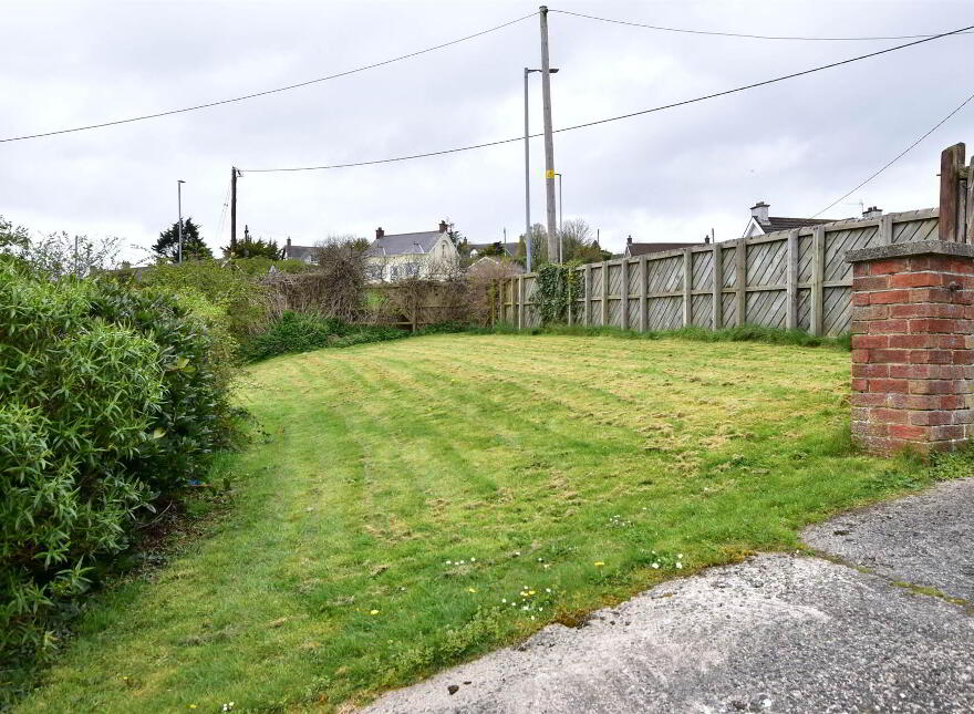5 Old Shore Road, Newtownards, BT23 8NE