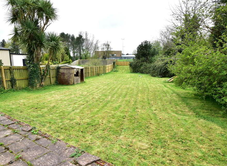 5 Old Shore Road, Newtownards, BT23 8NE